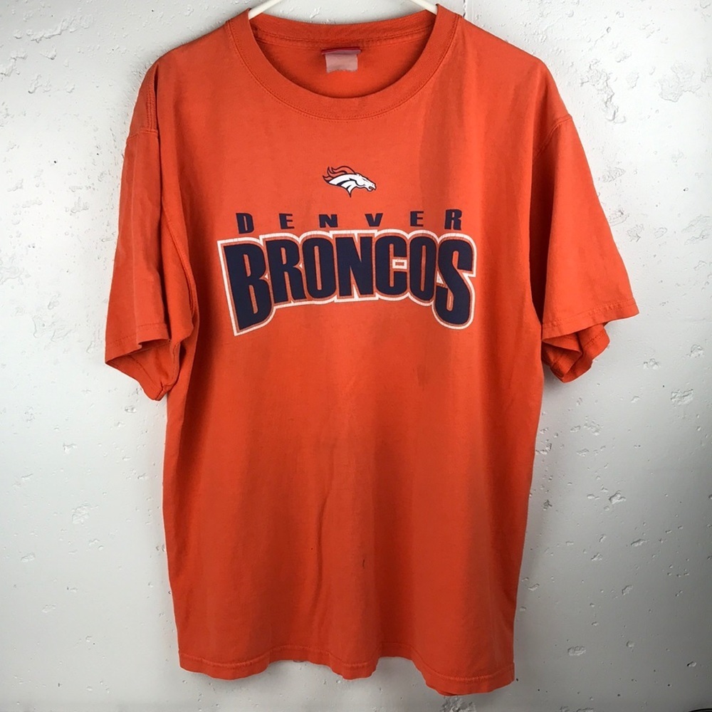 Vintage 90's NFL Men's DENVER BRONCOS Short Sleeve Shirt - Picture 2 of 6